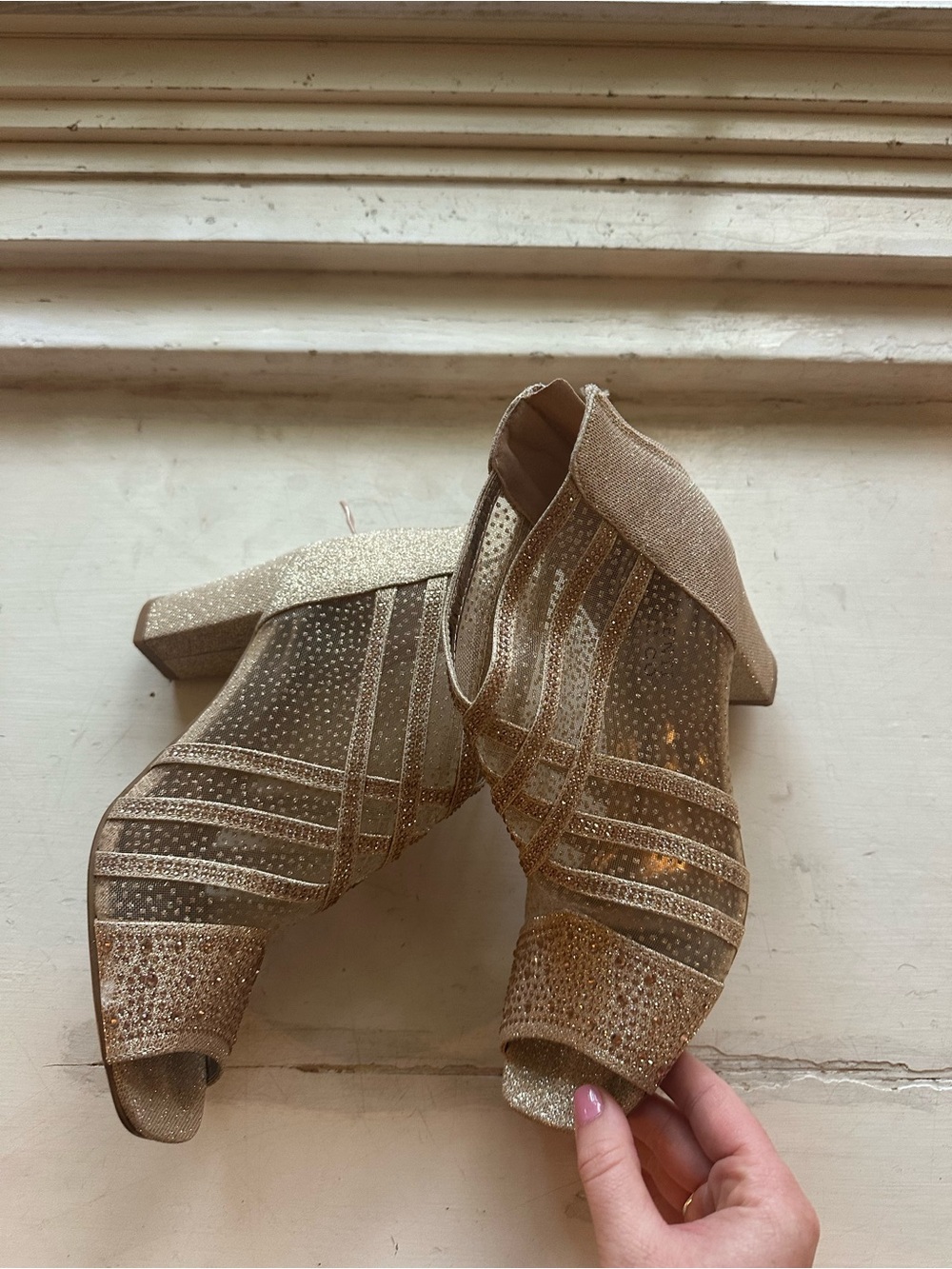 Valenti Franco Gold Glitter Peep-Toe Block Heel Booties
